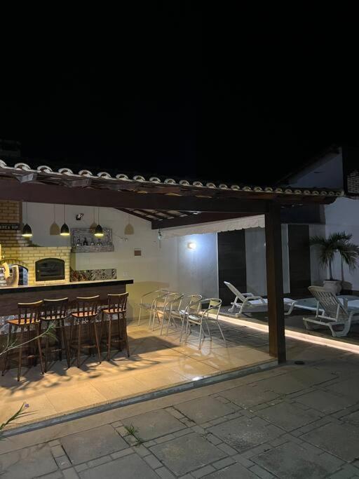 Casa Com Piscina, Churrasqueira E Ar Condicionado Em Condominio Кабу-Фриу Экстерьер фото